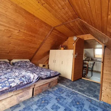 Apartment Kriszta *
